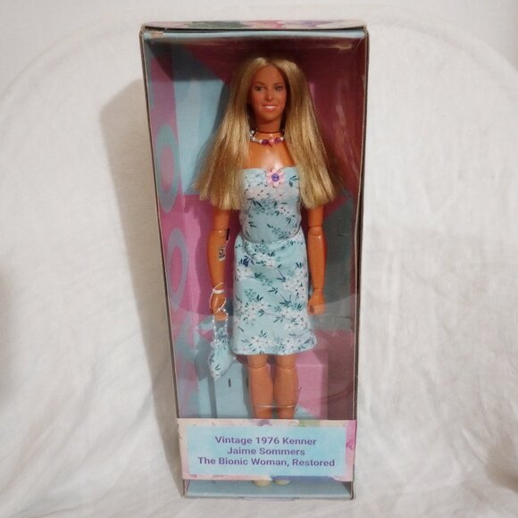 Vintage 1976 Kenner Jamie Sommers The Bionic Woman  Doll, Restored & Reboxed - Picture 1 of 16
